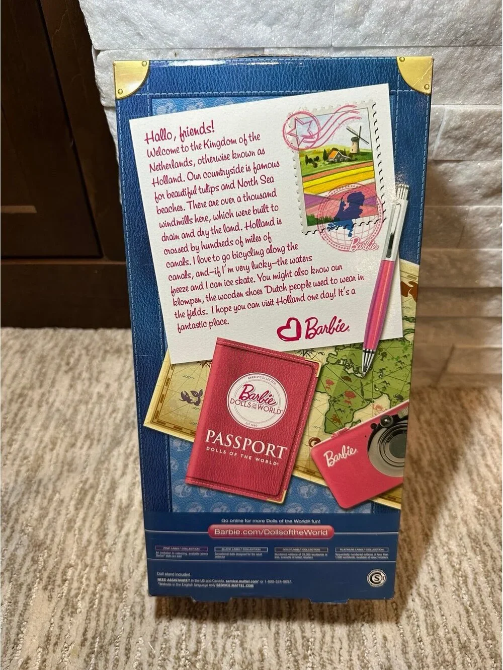 Barbie Dolls of the World Holland Dutch Collector Doll 2011 Pink Label NIB